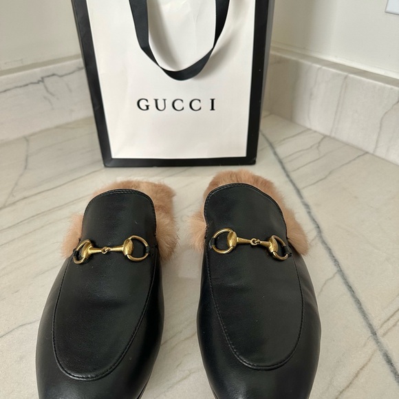 Gucci Black Leather Fur Loafers with Gold Horsebit! Rocking PROM shoes! - Picture 3 of 6